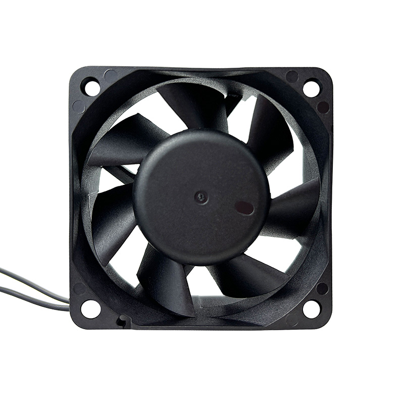 Ventilateur axial EC 60x60x25mm