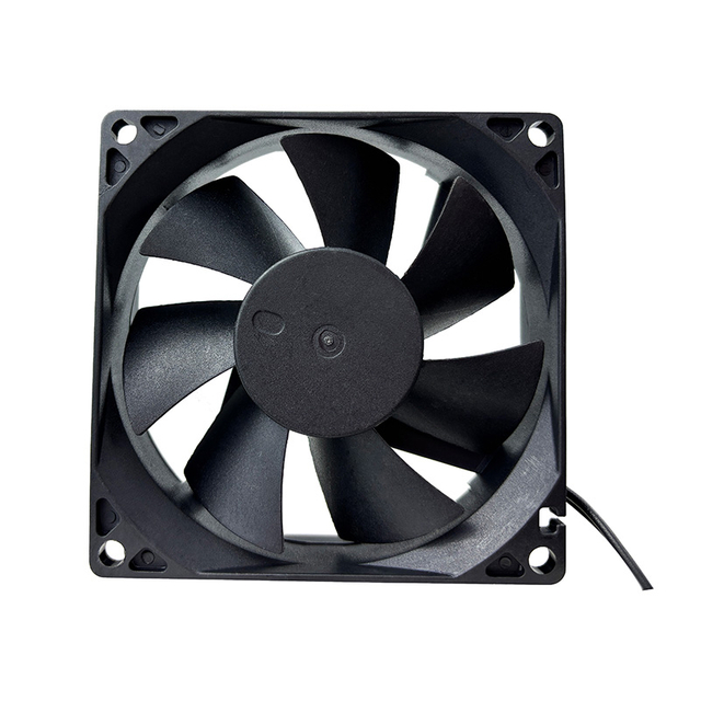 Ventilateur axial EC 70x70x25mm